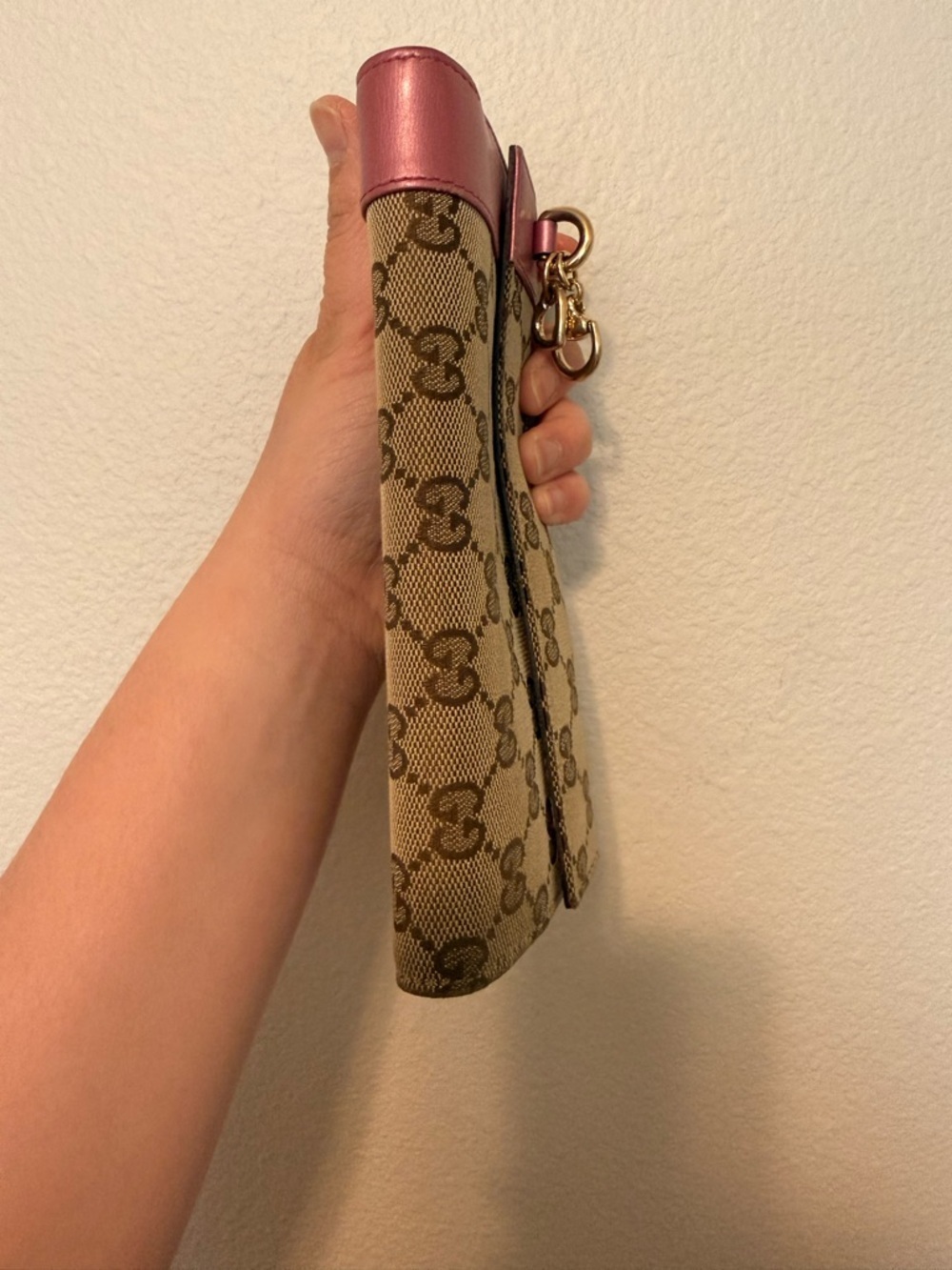 Gucci GG Canvas Continental Wallet - Picture 7 of 17